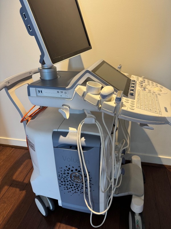 GE Voluson S-series Diagnostic Ultrasound System - OB/GYN, 3D/4D Imaging